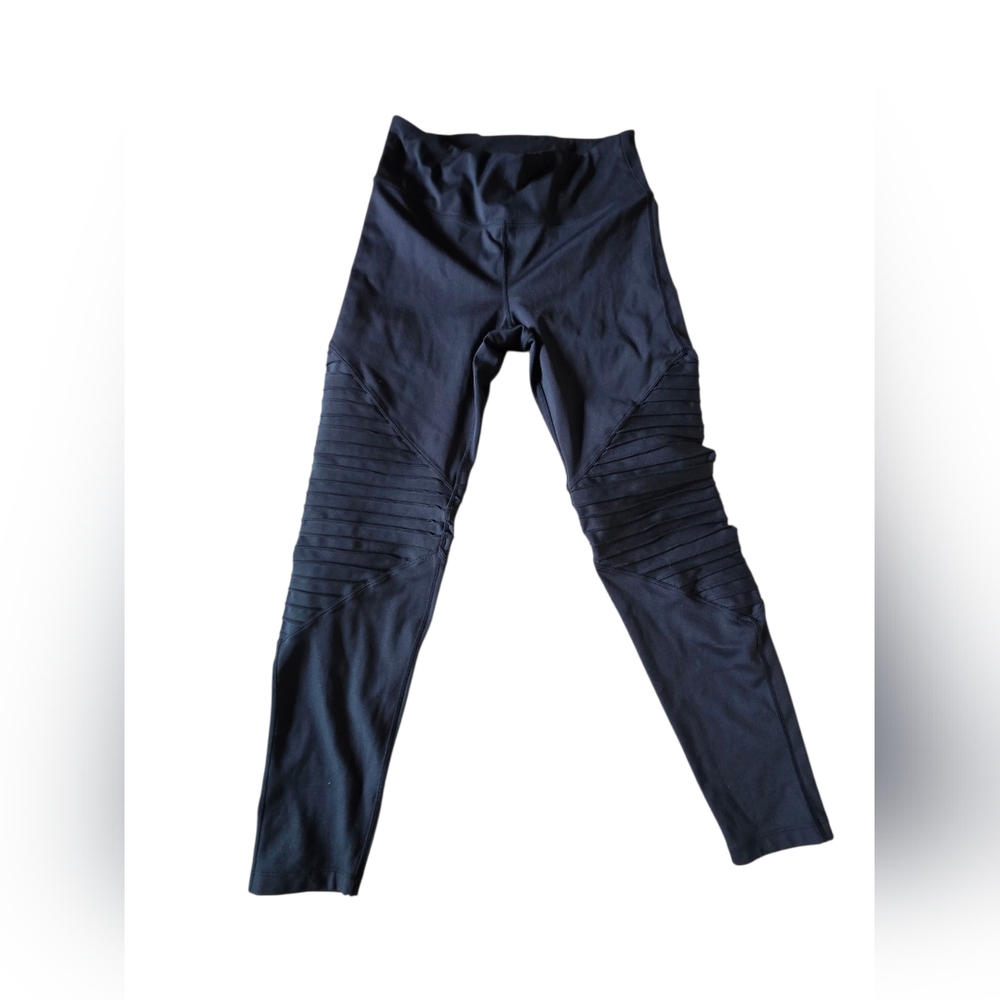 Black Knee Detail Leggings With Waistband Pocket Size M